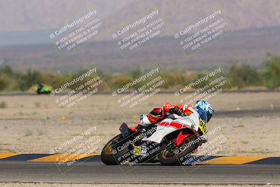 media/Oct-08-2023-CVMA (Sun) [[dbfe88ae3c]]/Race 5 Amateur Supersport Open/